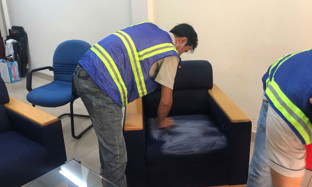 Giặt ghế sofa đơn