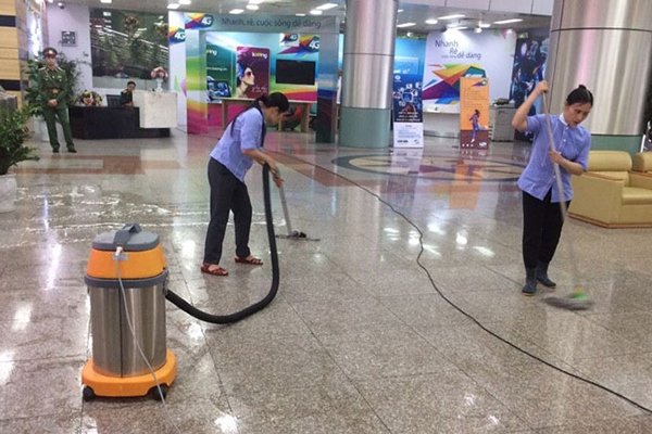 đánh bóng sàn định kỳ