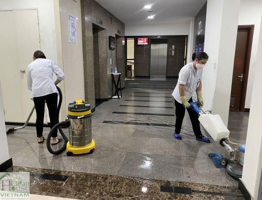 Vệ sinh công nghiệp với dịch vụ đánh bóng sàn nhà