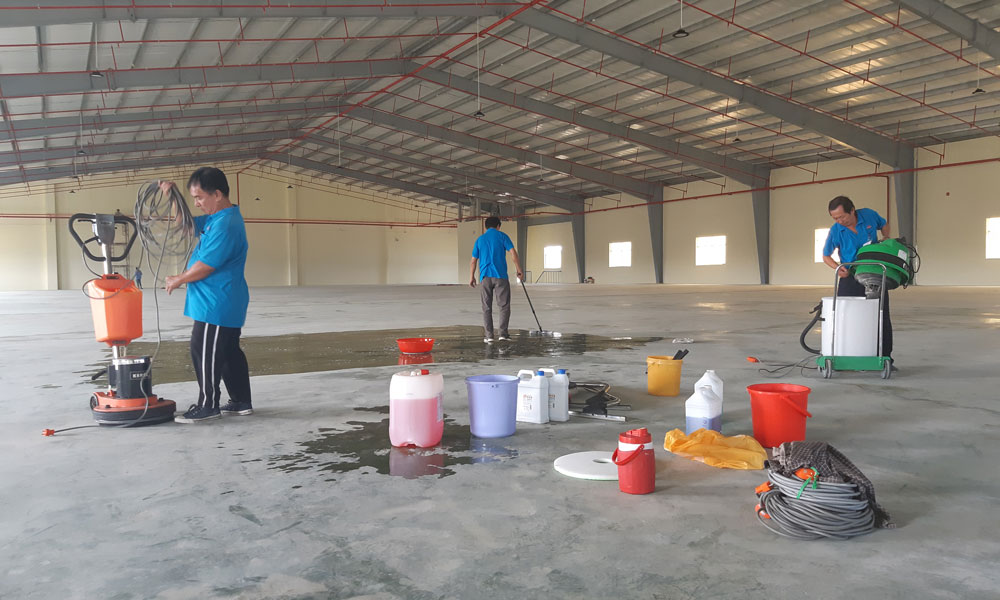 dịch vụ chà sàn nhà xưởng