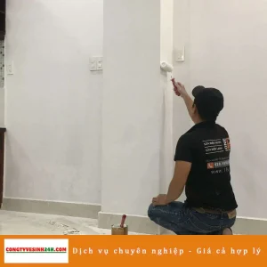 lăn sơn nước nhà cũ