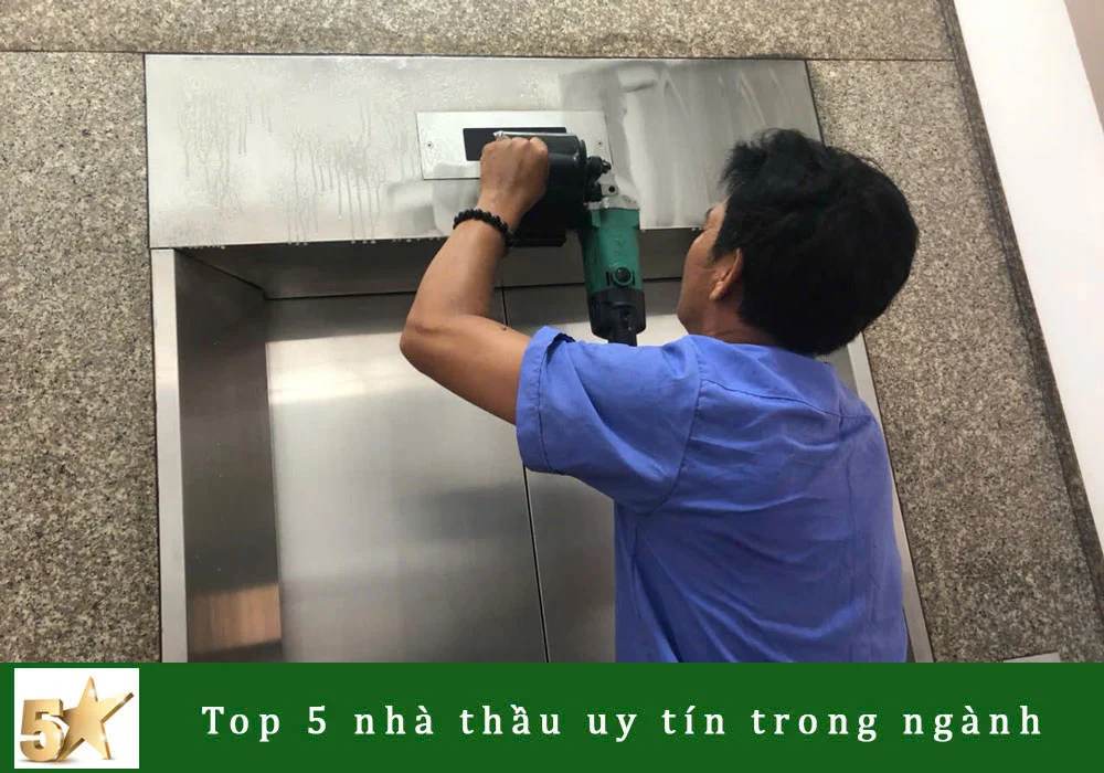 đánh bóng thang máy